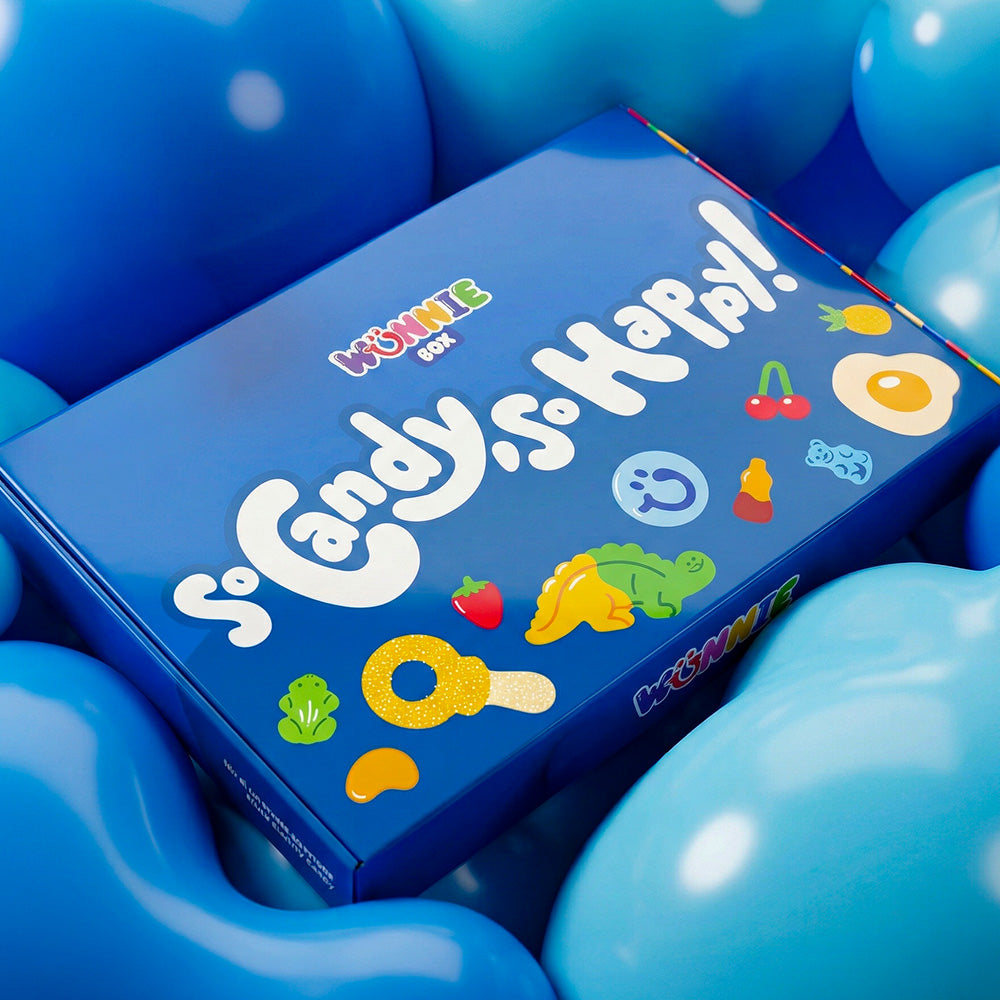 Wunnie box Blue Mix chiusa con sfondo blu e slogan , scatola di caramelle gommose blu "so Candy So happy"