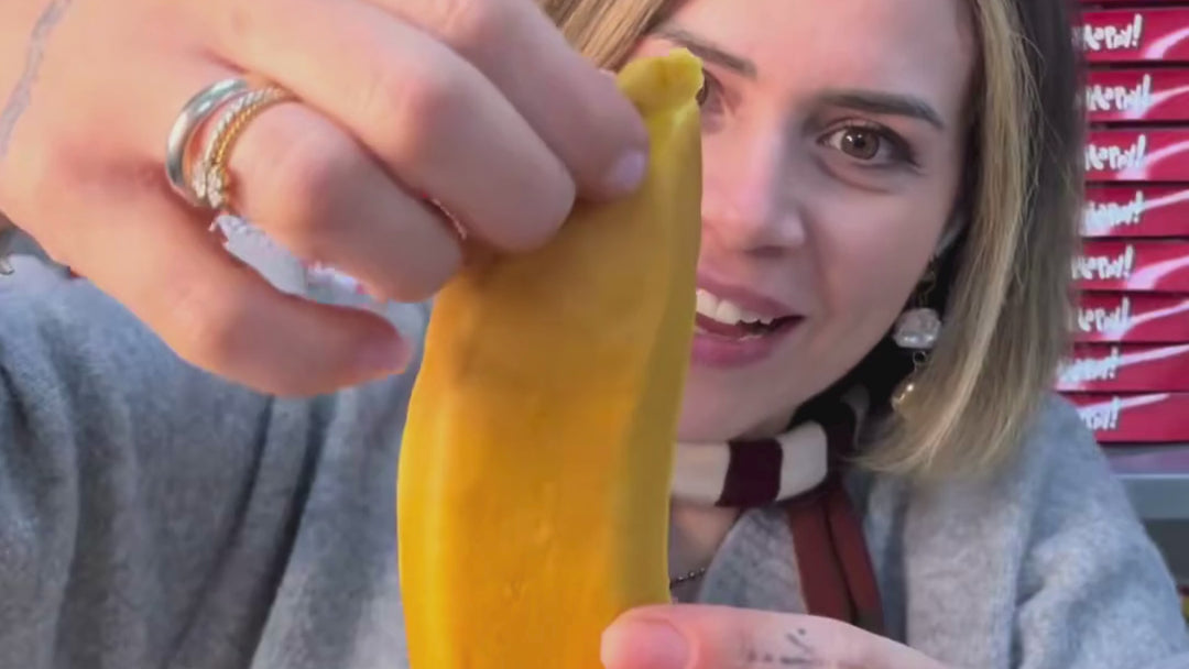 Merci Ka Banana Cake Peelerz, gâteau pelable en forme et au goût de banane de 65g 